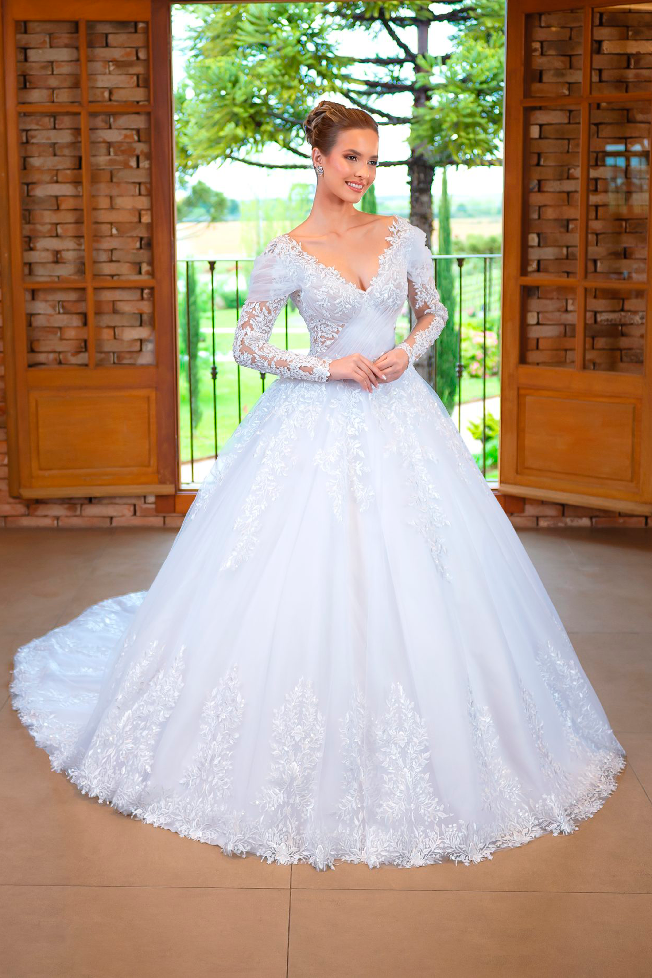 Vestidos de Noiva La Jolie