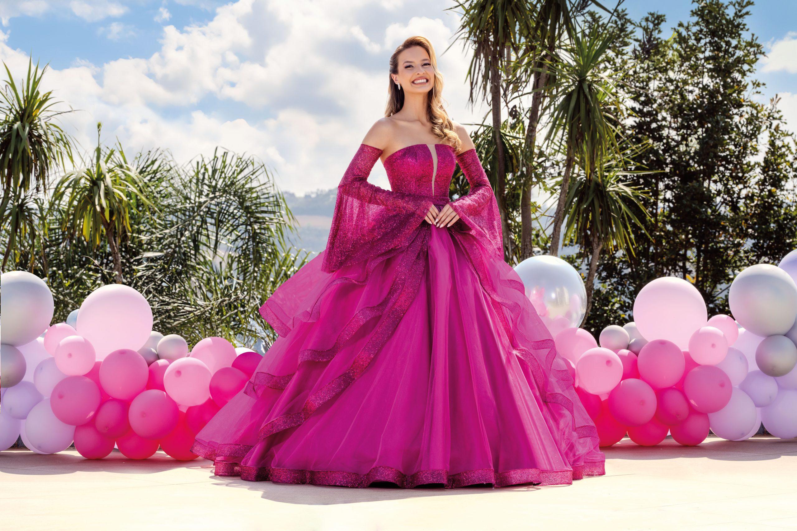 Debutante La Jolie em ensaio fotográfico