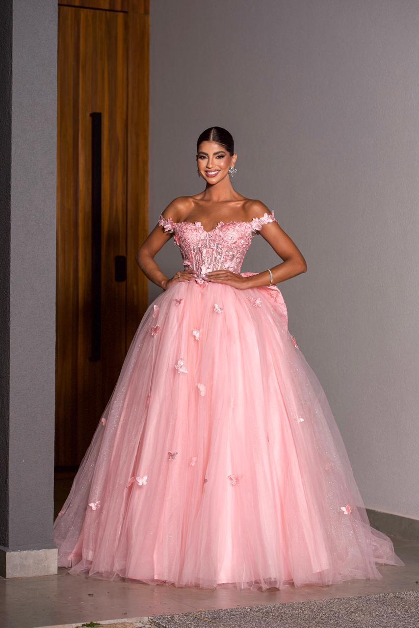 Vestido de debutante com brilho La Jolie