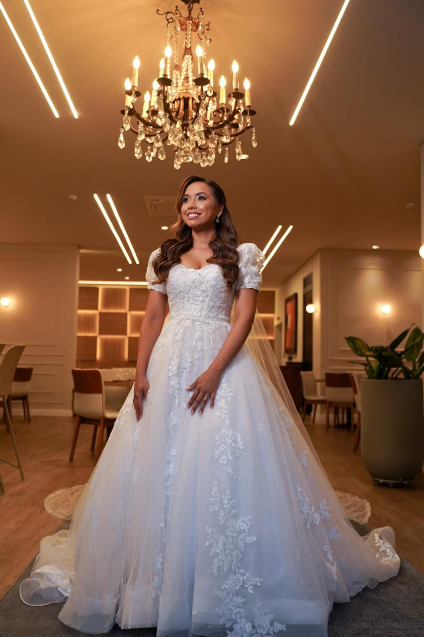 Vestido de noiva bordado La Jolie